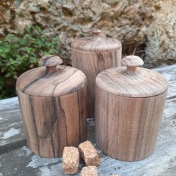 pot à épices en bois